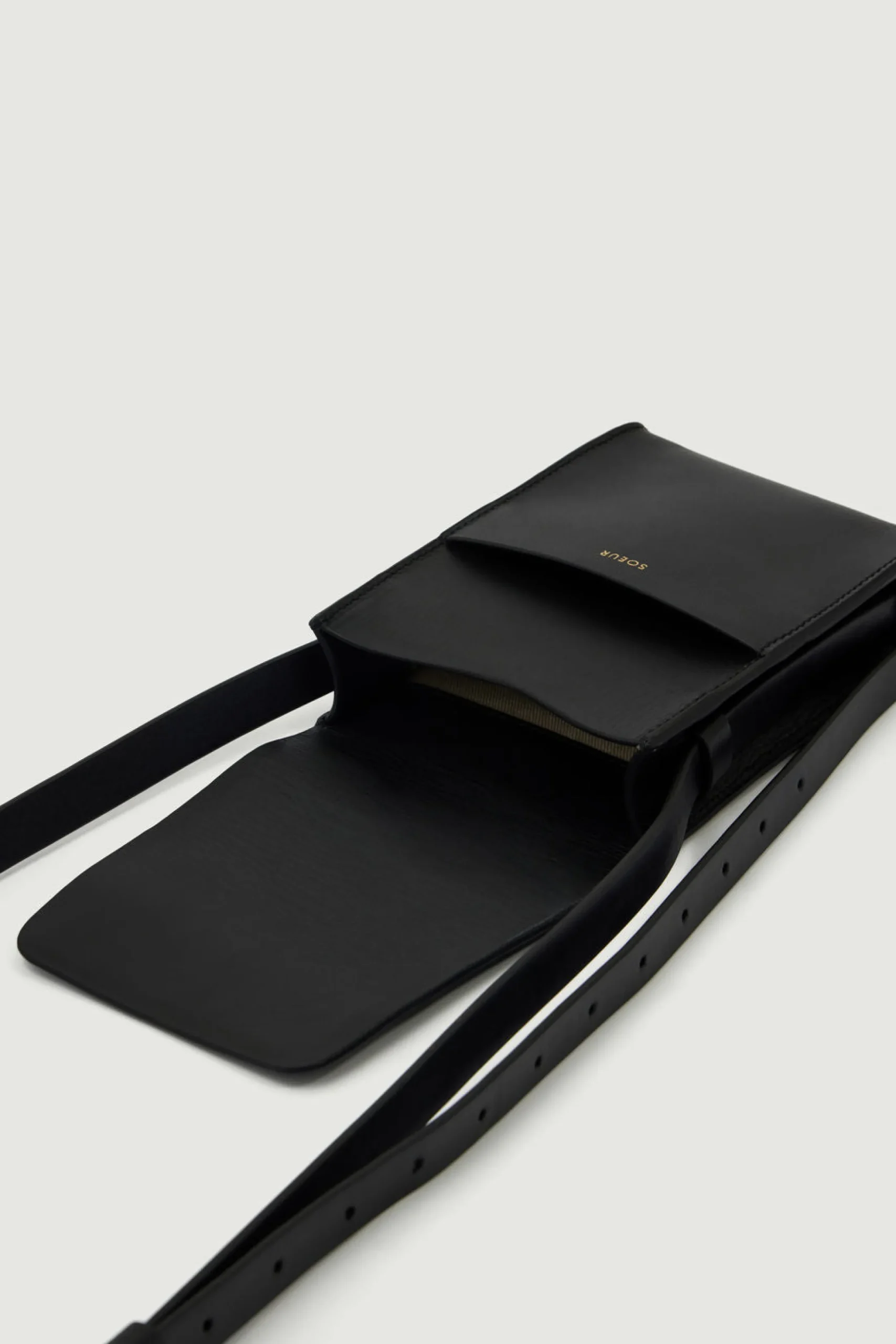 pochette charly